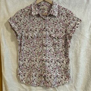 Label of Graded Goods by H&M Floral Button Up To size 10